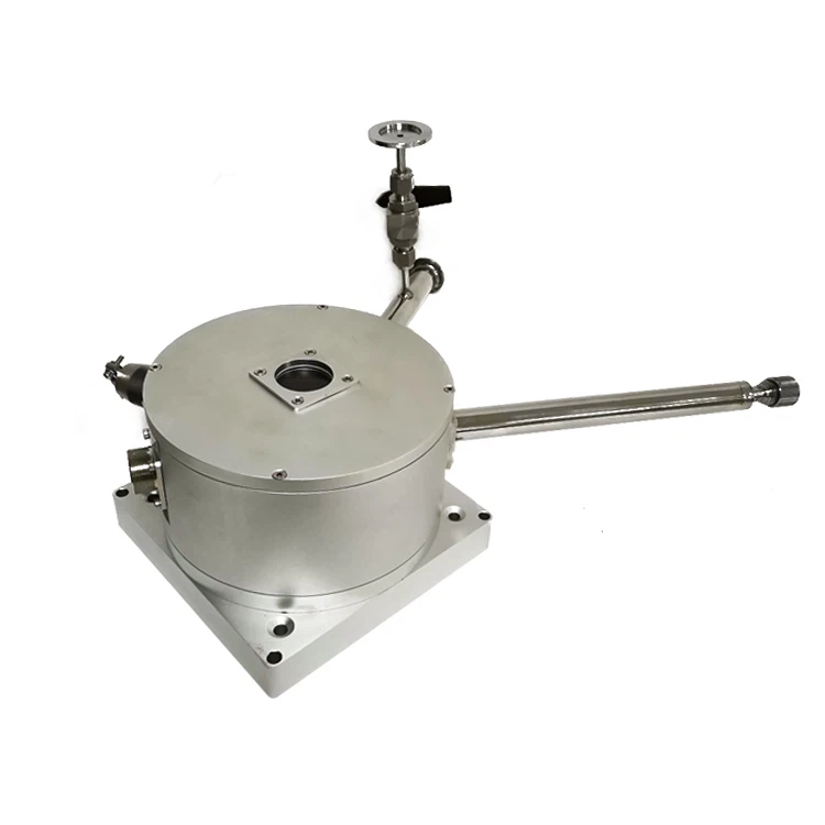 Continuous Flow Liquid Helium Cryostat